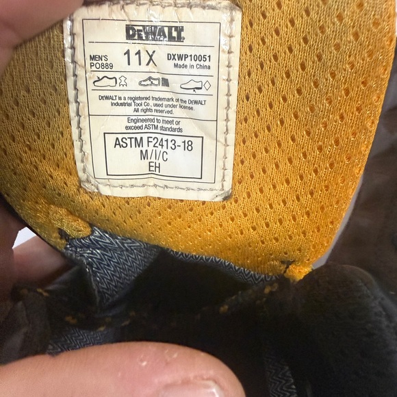 Men's DeWalt DXWP10051  Steel Toe Ankle High Boots Size 11M Black - Picture 13 of 15